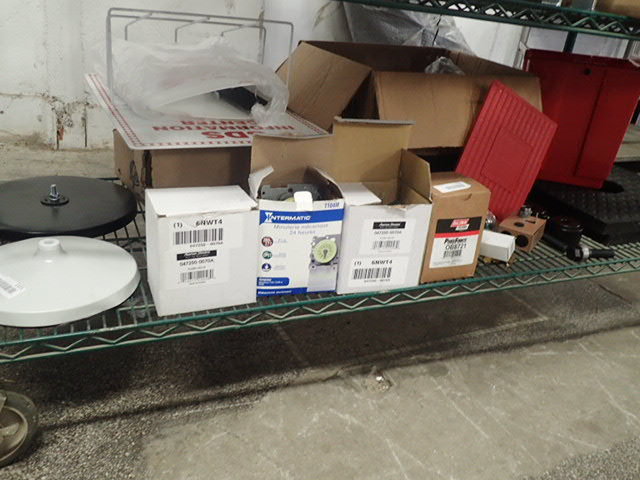 lot 7511 image: Rack of Misc. Goods