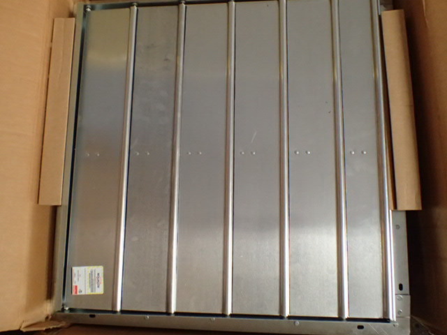 lot 39 image: Exhaust Fan 24 Inch 115V 13hp 1075rpm - GR0113989