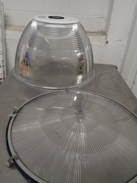 lot 105 image: Lithonia Lighting Large Lighting Fixture