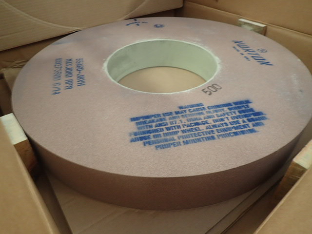 lot 14 image: Grinding wheel