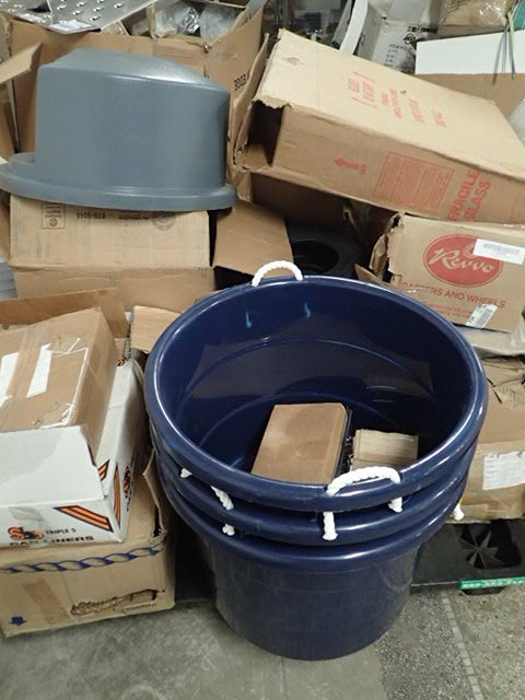 lot 9296 image: Large Lot of Misc. Items