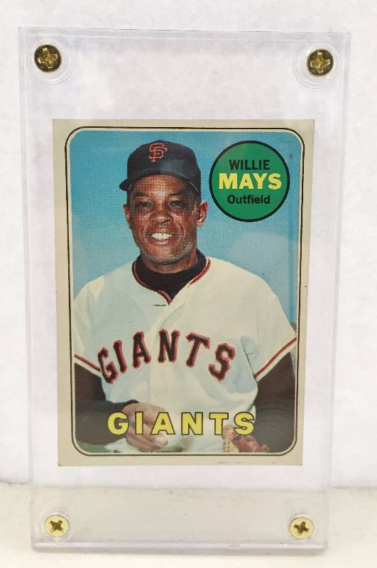 lot 1006 image: Willie Mays Authentic Vintage 1969 Topps Baseball Card.