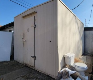 lot 6101 image: Commercial International Cold Storage Walk-In Cooler (IF1014)