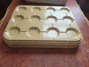lot 9511 image: Cambro Lids (6)