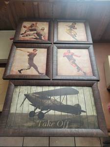 lot 9512 image: Set of 5 Wall Decor
