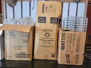 lot 9539 image: 3 Partial Cases of Napkins Ramikin Lids and Sundae Cups