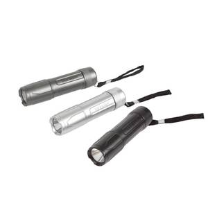 lot 51032 image: Defiant 200 Lumens Plastic Flashlights Black, 3 Pack