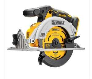 lot 51174 image: DEWALT 20-Volt MAX Cordless Brushless 6-12 in. Circular Saw,Tool-Only, USED