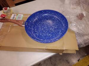 lot 11154 image: Michelangelo Blue Marble 12inch Frying Pan