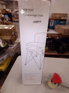lot 11165 image: VeeYoo Portable high chair