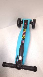 lot 19989 image: Kick Scooter 3 Wheel Adjustable Height T-bar Glider For Toddler Kids
