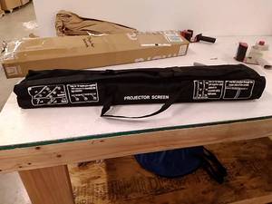 lot 43118 image: projector screen
