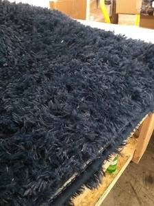 lot 46128 image: Blue soft furry large rug