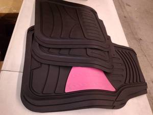 lot 50251 image: Floor Car Mats For Vehicle