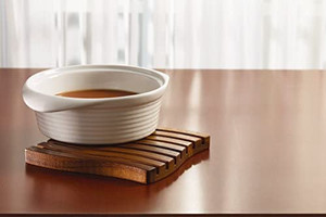 lot 99410 image: Kamenstein Acacia Wood, Trivet, Natural