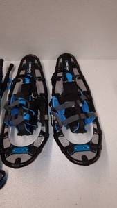 lot 99413 image: xskimo 825 Snow Shoes Wilderness Snowshoes