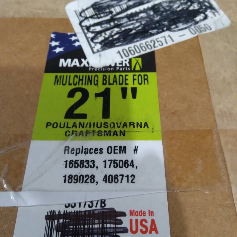 lot 29539 image: MULCHING BLADE 21 INCH FITS POULAN,HUSQVARNA,CRAFTSMAN