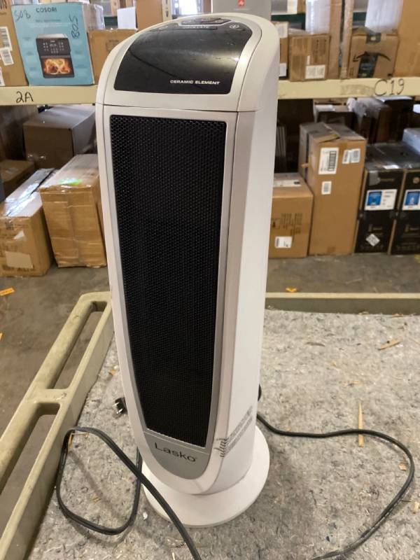 lot 29777 image: Lasko Heater