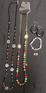 lot 144 image: Costume Jewelry #6