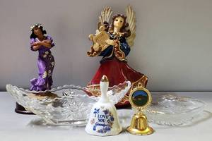 lot 194 image: Misc. Home Dcor #12, Angel (9.5 x 6.5), Apple (7 x 5.5) & Glass Candy Dish (2. x 9.5 x 4)