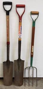 lot 197 image: Gardening Tools