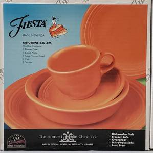 lot 4 image: Fiesta 5-Piece Place Setting