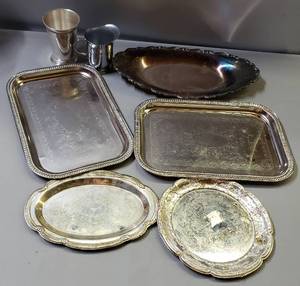 lot 25 image: Multiple (Unauthenticated) Silver Housewares #2-Some Little Nook village