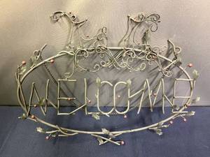 lot 415 image: Steel Welcome Sign - 19x2x14
