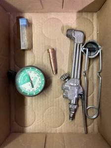 lot 427 image: Torch Nozzle and Striker