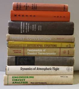 lot 230 image: Misc. Books #11, Vintage