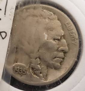 lot 45 image: 1935S Buffalo Nickel, (In Case)