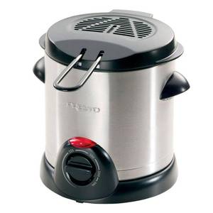 lot 1995 image: Presto 05470 Stainless Steel 1-l Deep Fryer