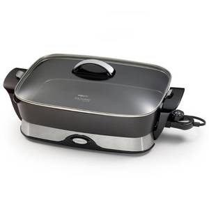 lot 2001 image: Presto 16 Electric Skillet