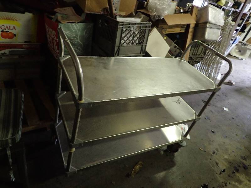 lot 623 image: 42x18x39 Stainless Work Cart On Casters