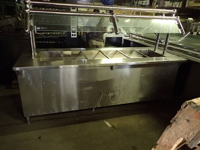 lot 646 image: 6 Well Commercial Food Buffet Line w Sneeze Guard