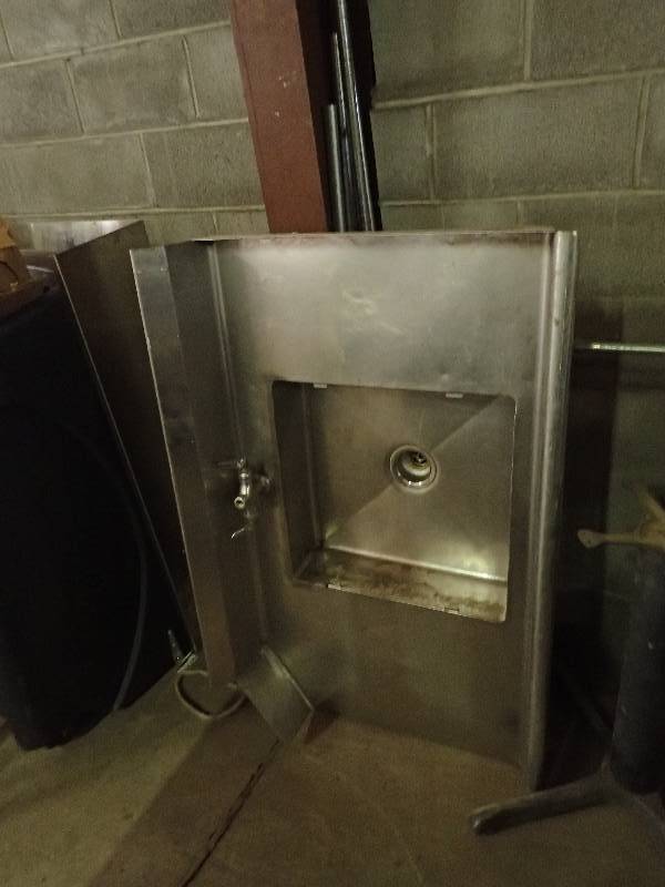 lot 648 image: Stainless Pre Rinse Dirty Side Single Dish Line Top