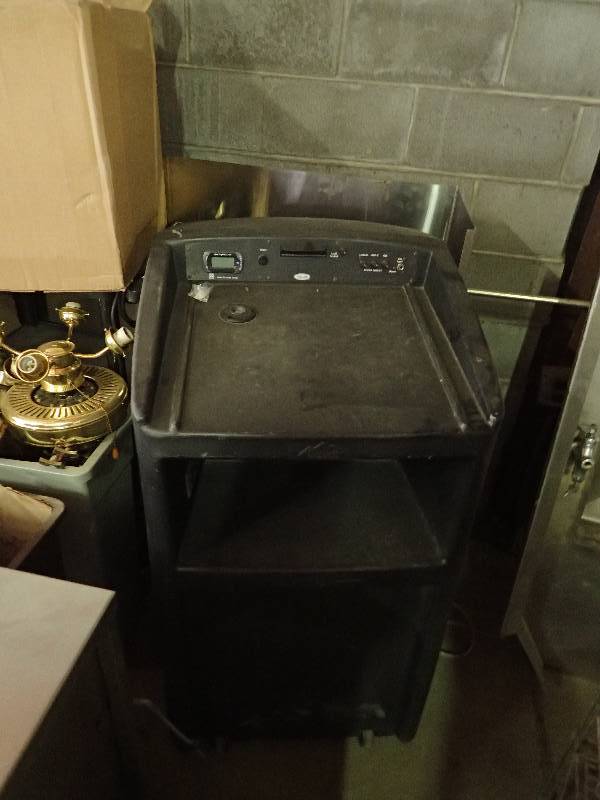 lot 649 image: Mity Lite Audio Systems Podium Stand