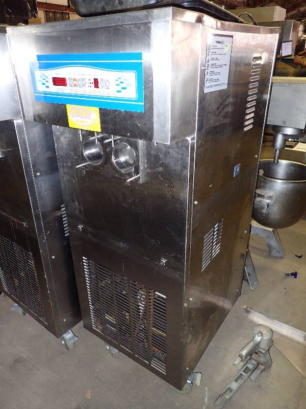 lot 675 image: Yogurt Commercial Soft Serve 2 Flavor Ice Cream Machine