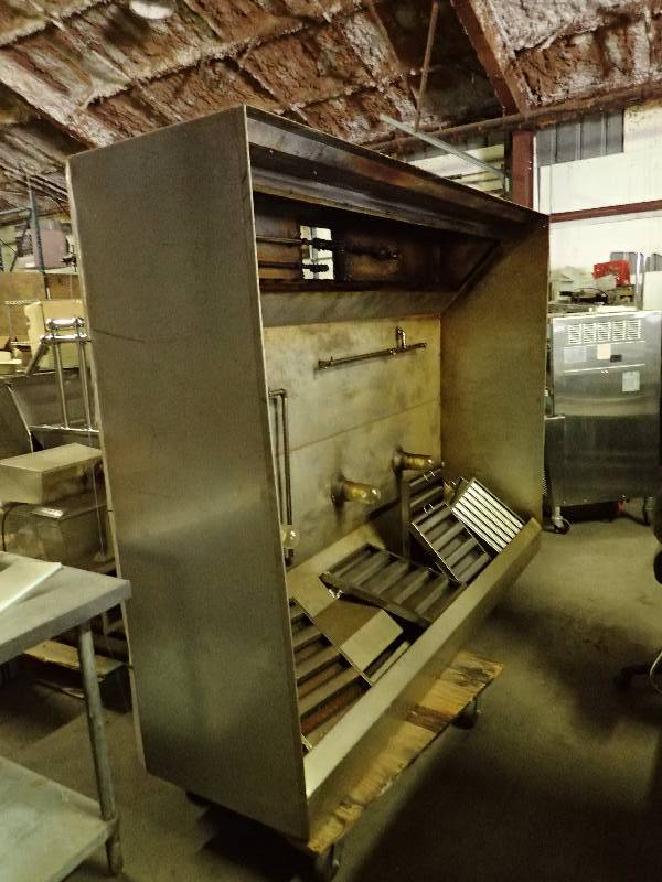 lot 685 image: Galvanized 8x6 Commercial Kitchen Exhaust Hood