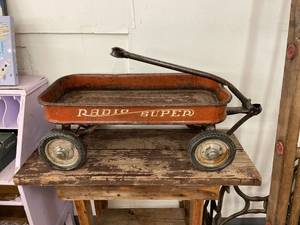 lot 60435 image: vintage wagon