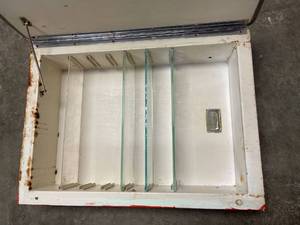 lot 60456 image: vintage metal medicine cabinet with razor slot