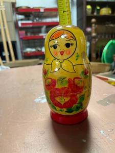lot 60508 image: meeting doll