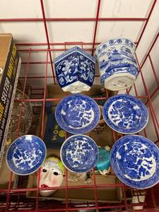 lot 60518 image: blue and white stuff