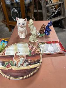 lot 60528 image: lot of cats 1 aluminum