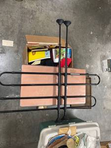 lot 60583 image: bar to keep dog in back