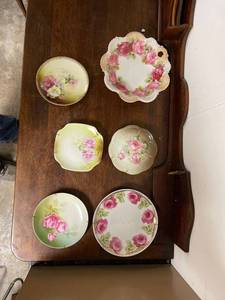 lot 60589 image: lot of decorative wall plates and bowl