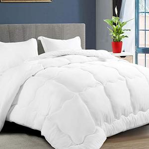 lot 51835 image: KARRISM Down Alternative King Comforter Duvet insert