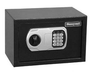 lot 52560 image: Honeywell - Steel Security Safe, 0.27-Cubic Feet, Black