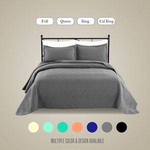 lot 52645 image: Basic Choice Oversized Lightweight Coverlet Set, King