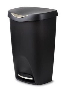 lot 52746 image: Umbra Brim Step On Trash Can, Black, 13 Gallon